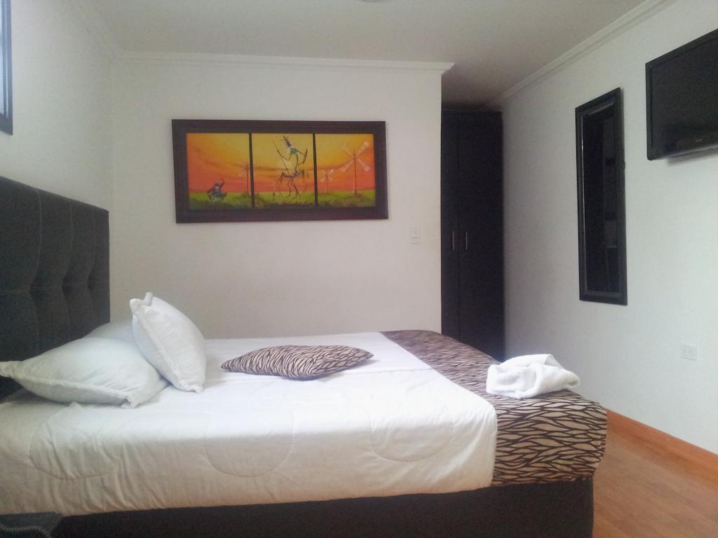 Hotel Santiago Plaza Bogotá Zimmer foto
